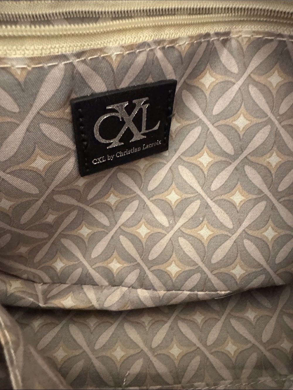 Christian Lacroix Black Embossed CXL Logo Shoulder Bag with Medallion - Picture 5 of 8